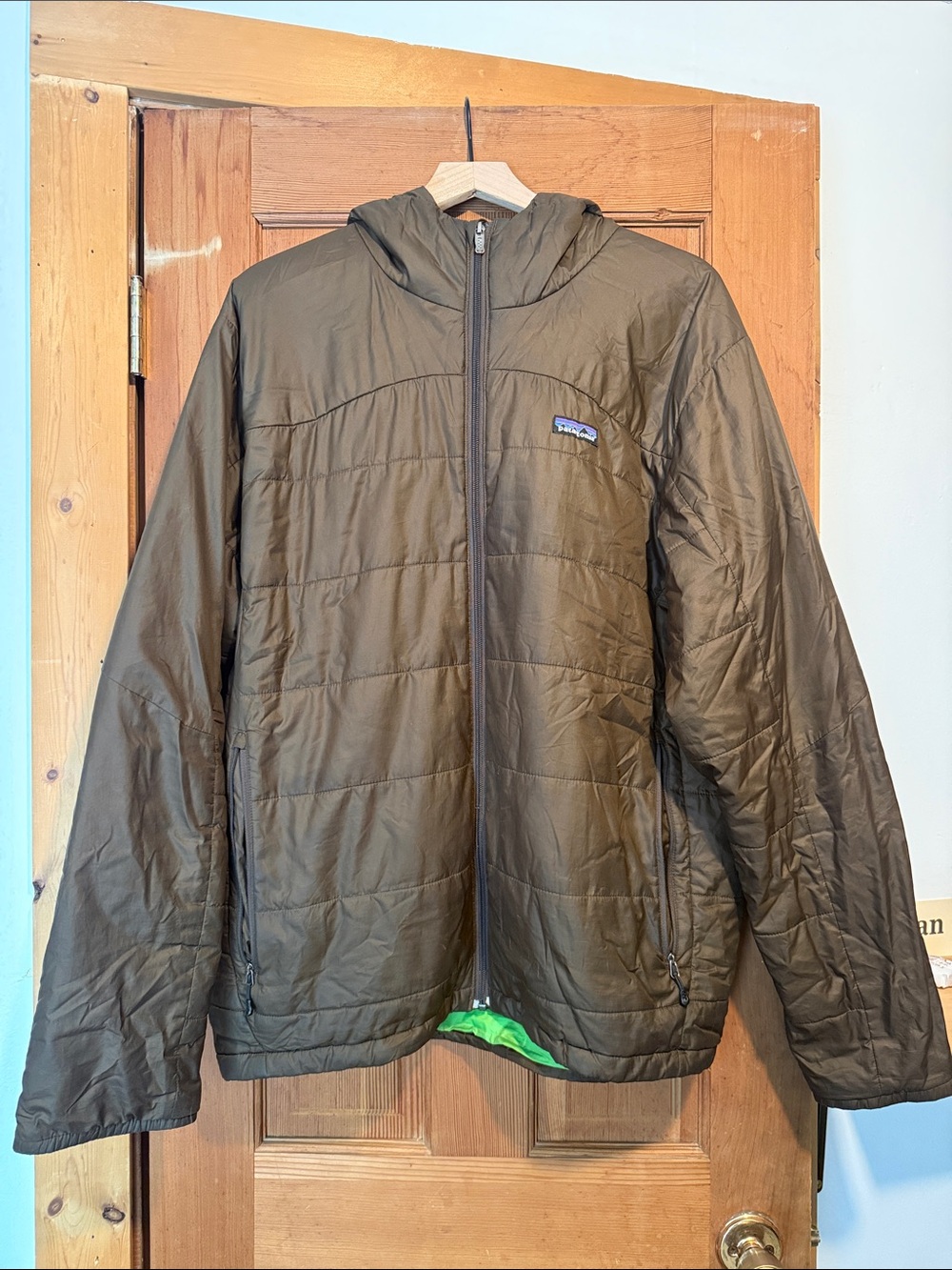 Patagonia Men's Olive Green Quilted Hooded Puffer Jacket
